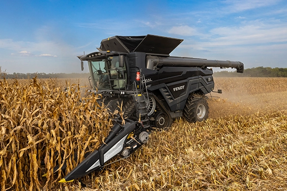 Save with low financing rates on Fendt IDEAL combines.