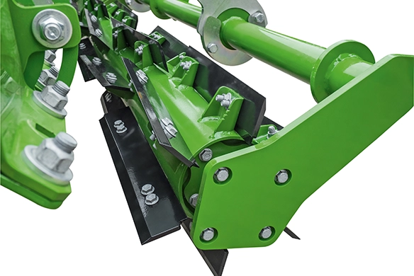 Detailed view of Amazone Catros+ disc harrow blade mounting system with bolted tine supports for reliable field performance.